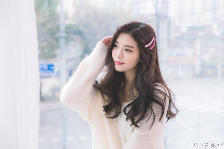 江西庐山“蓝调时刻”暑夏景象如梦幻化